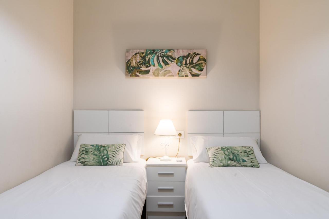 Apartament Lumbreras Host Sewilla Zewnętrze zdjęcie