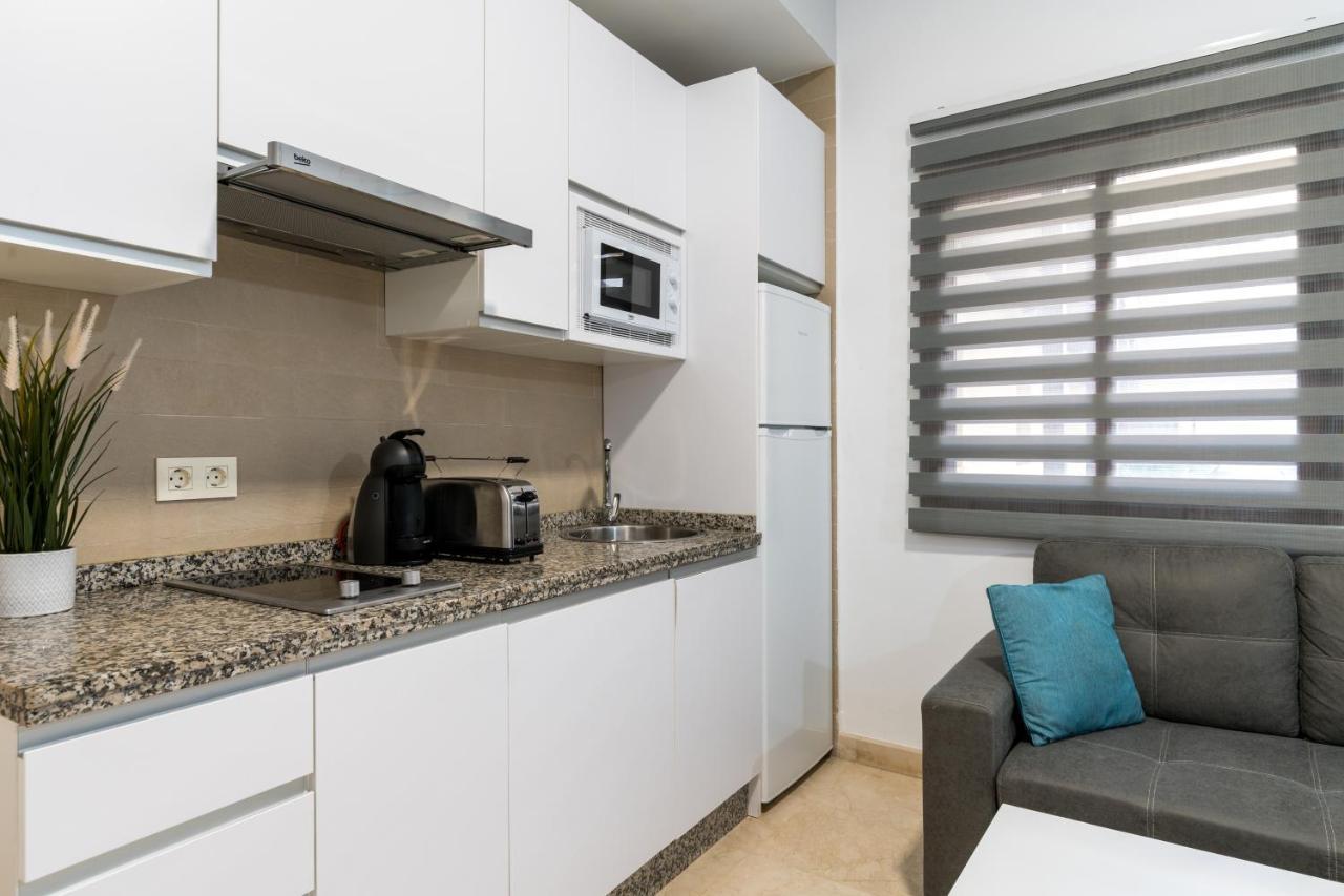 Apartament Lumbreras Host Sewilla Zewnętrze zdjęcie